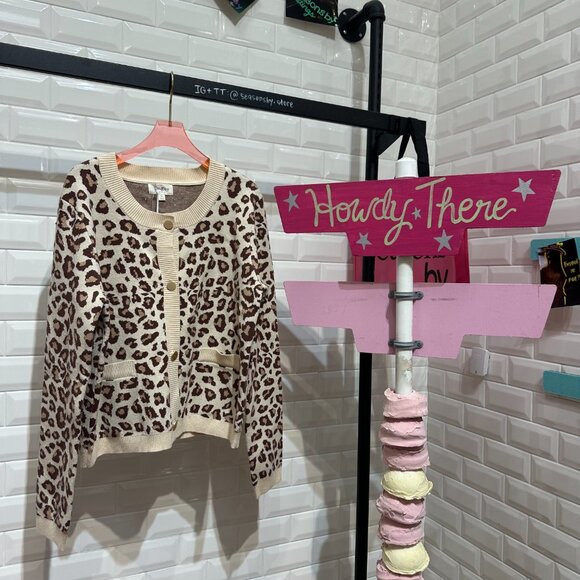 Leopard Print Button-Down Cardigan - KS6050 - Umgee USA - Picture 3 of 3